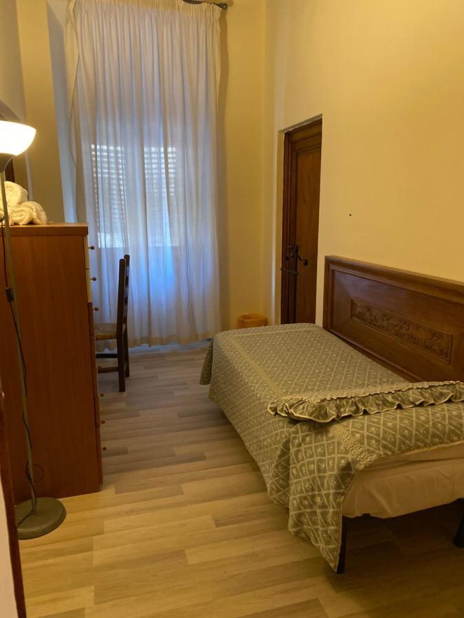 Panzani 14 Touristhouse Hotel มอนเตสแปร์โตลิ ภายนอก รูปภาพ